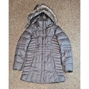 Eddie Bauer Down Jacket Women’s Small Gray Quilted Puffer Faux Fur Hood Warm